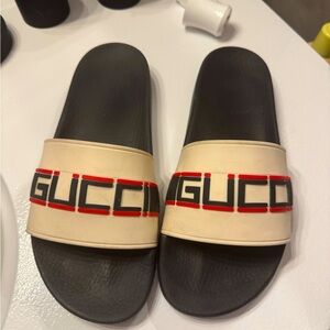 Gucci slides